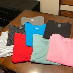 Express V-neck t-shirts
